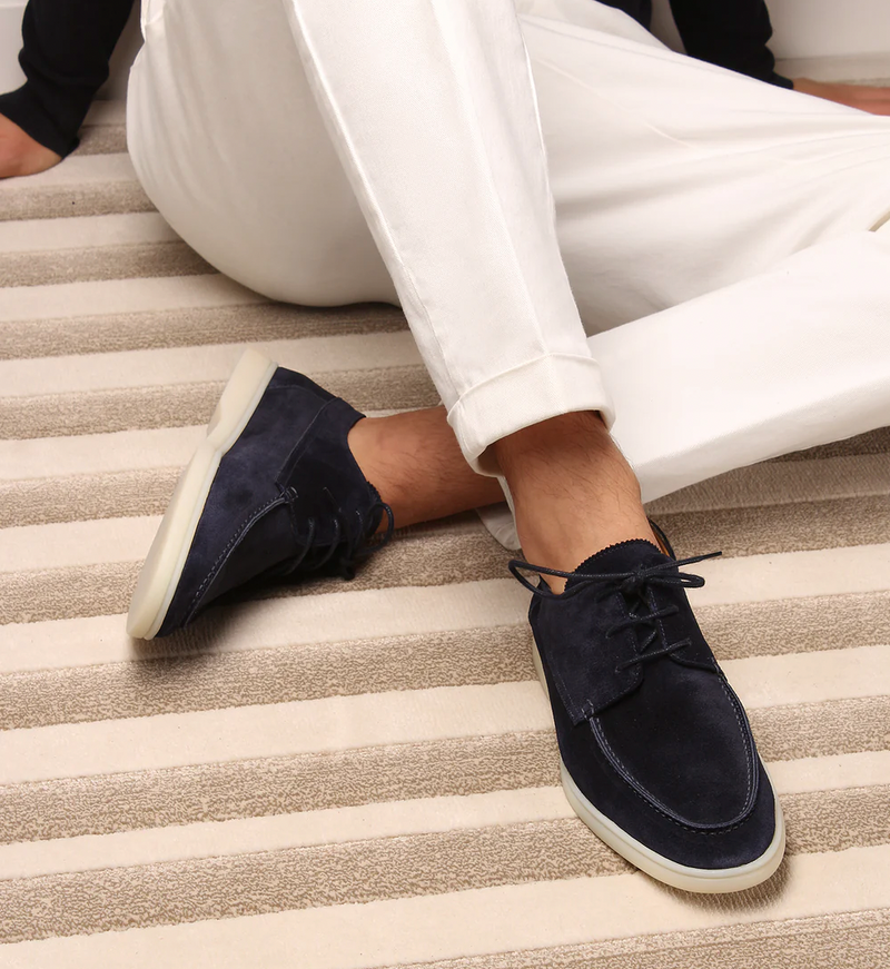 Men's Boat Shoes - Lace-Up Casual Shoes - Round Toe Contrast Sole - Image 1