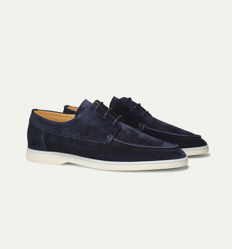 Men's Boat Shoes - Lace-Up Casual Shoes - Round Toe Contrast Sole - Image 2