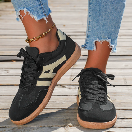 Casual Lace-Up Sneakers for women - Low Top - Contrast Stripe Detail - Image 2