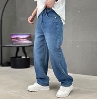 Loose Fit Straight Leg Jeans for men - Relaxed Fit - Image 4