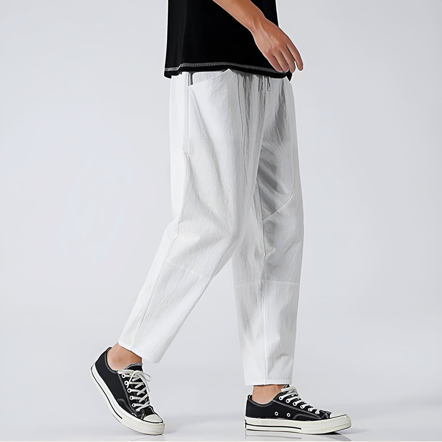 Image of Men's Relaxed Fit Cropped Pants